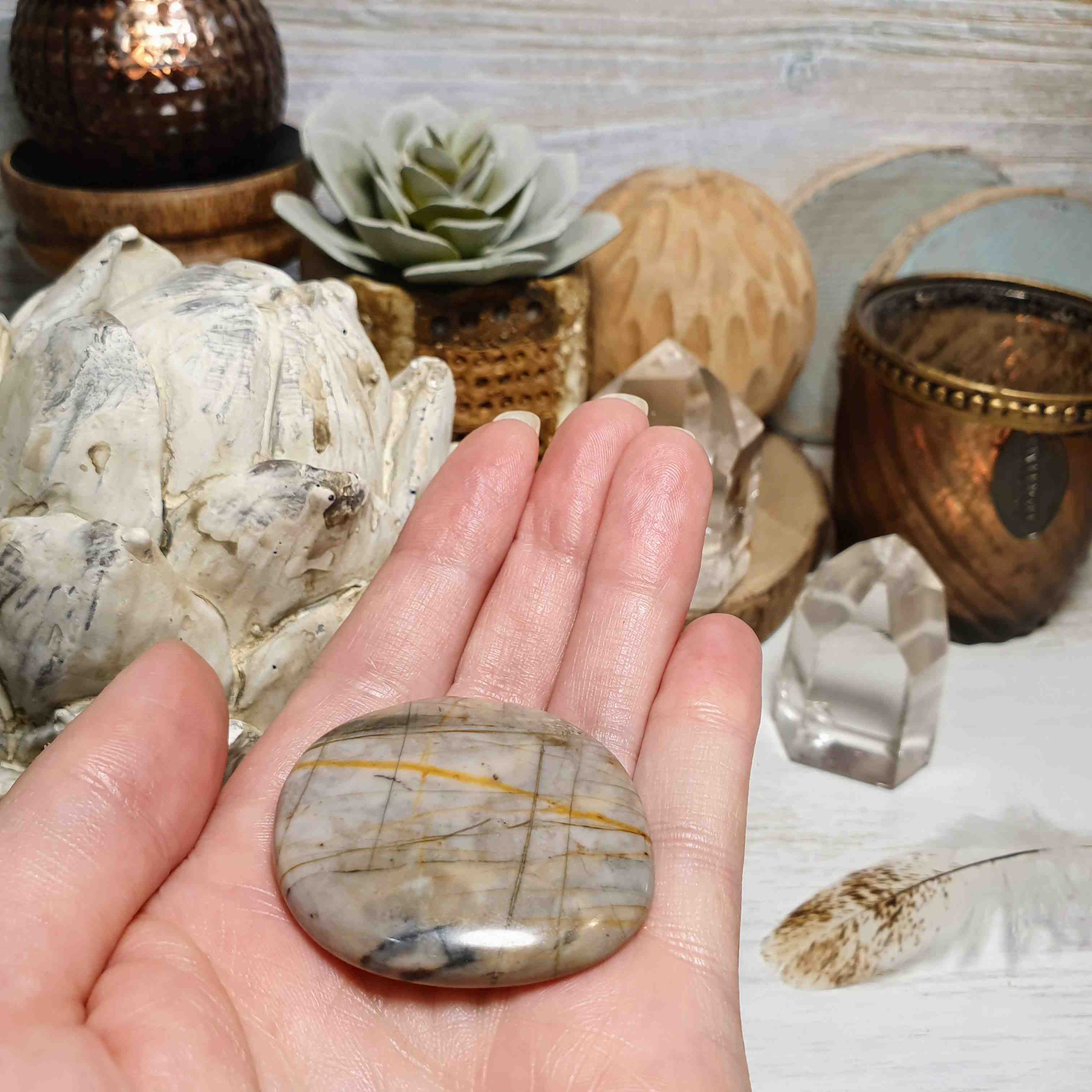 Jaspis Picasso - ručně broušená placička z Madagaskaru F. 31 g 