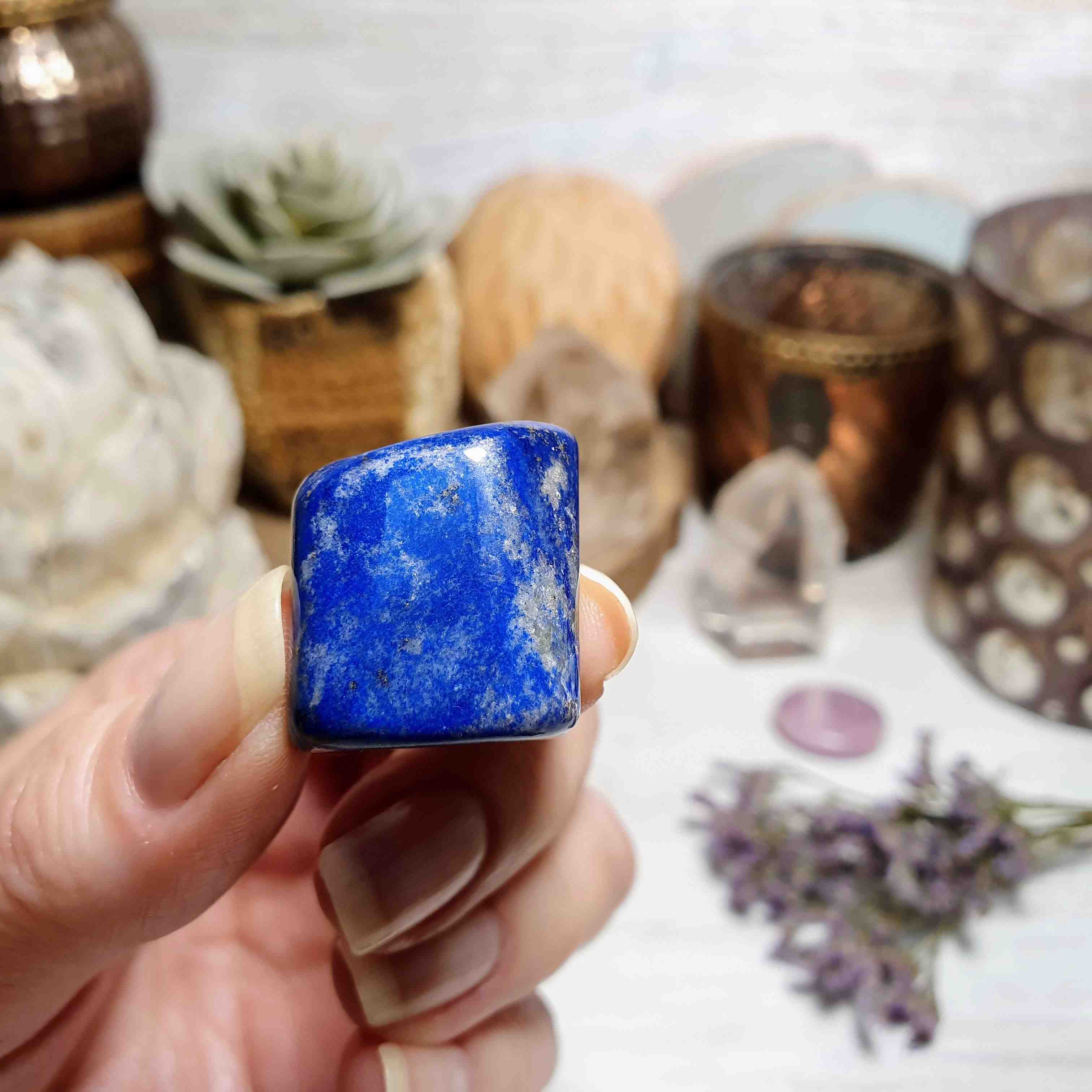 Lapis lazuli - ručně tromlovaný kámen v extra kvalitě z Afghánistánu L. 17 g