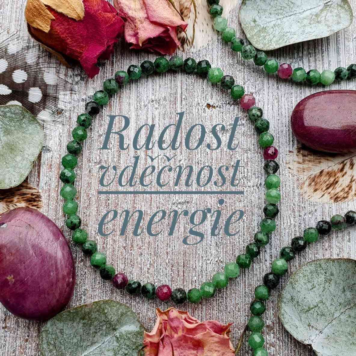 NÁRAMEK Z MINERÁLU RUBÍN V ZOISITU FAZETOVANÝ 4 mm