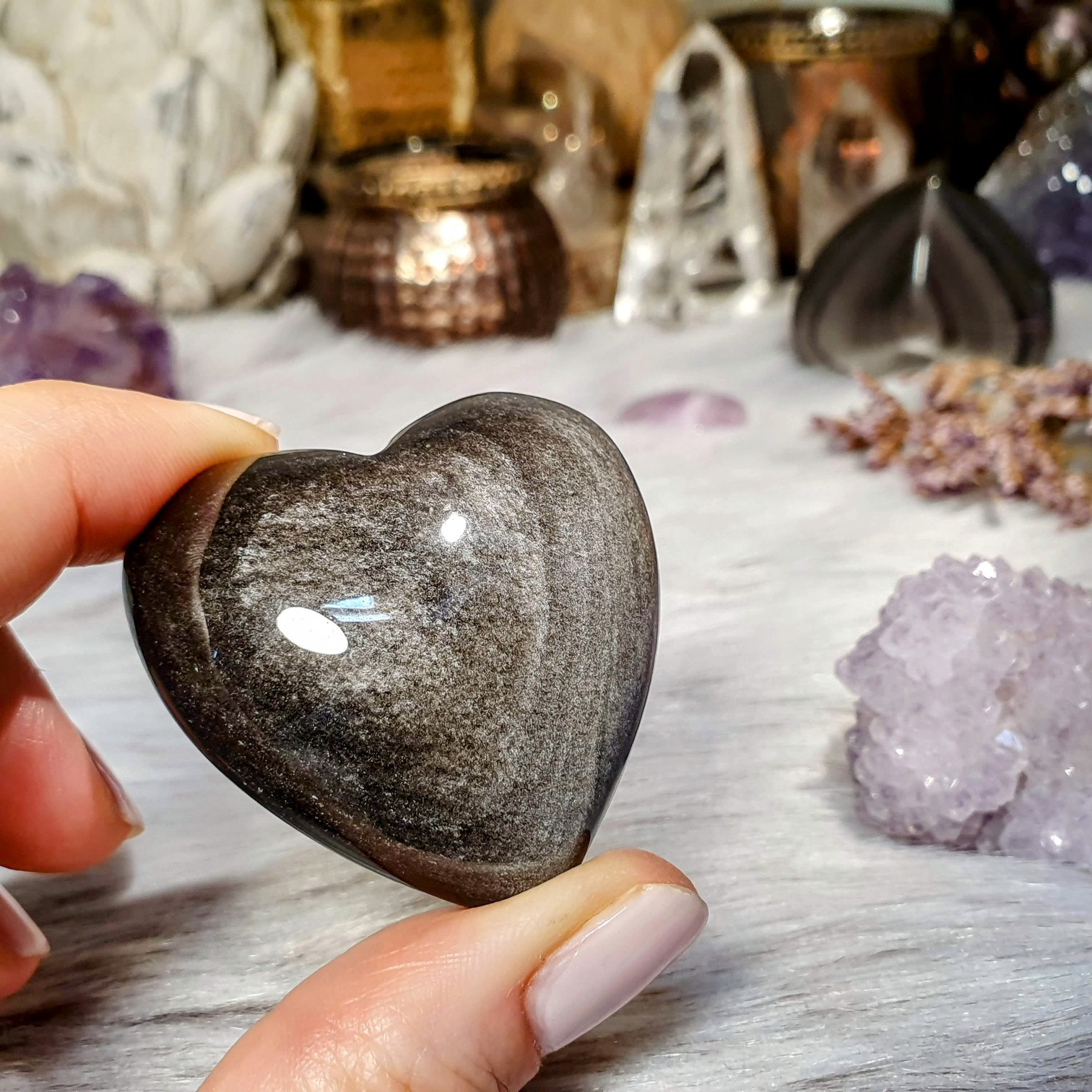 Srdce ze stříbrného obsidiánu - ručně broušená a leštěná hmatka v extra kvalitě z Mexika A. 55 g