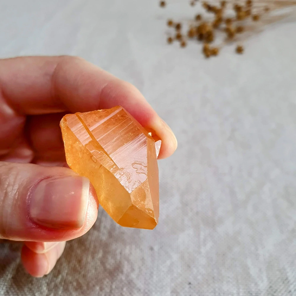 Tangerine krystal - unikátní přírodní krystal z Brazílie C. 12 g
