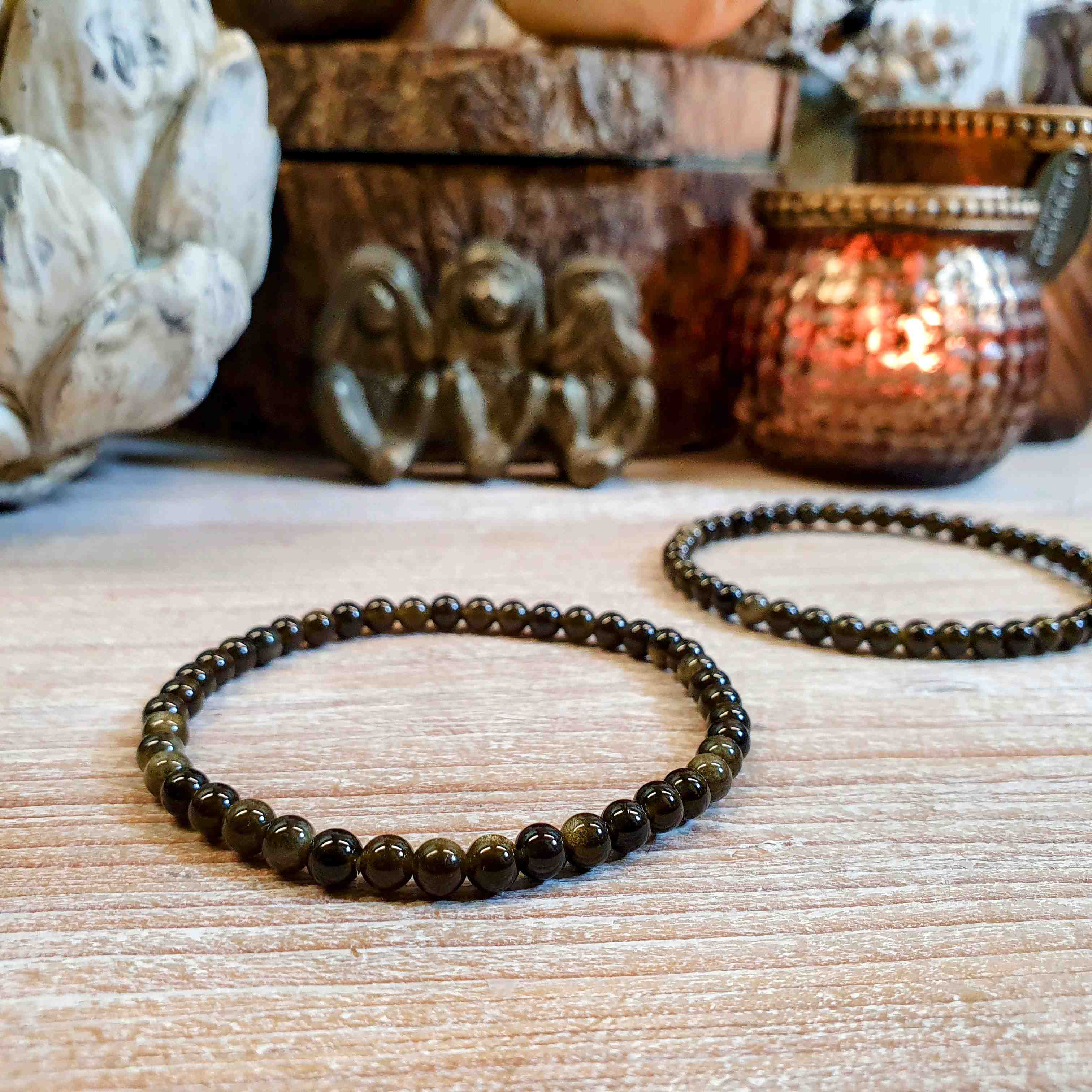 NÁRAMEK Z MINERÁLU OBSIDIÁN ZLATÝ 4 mm