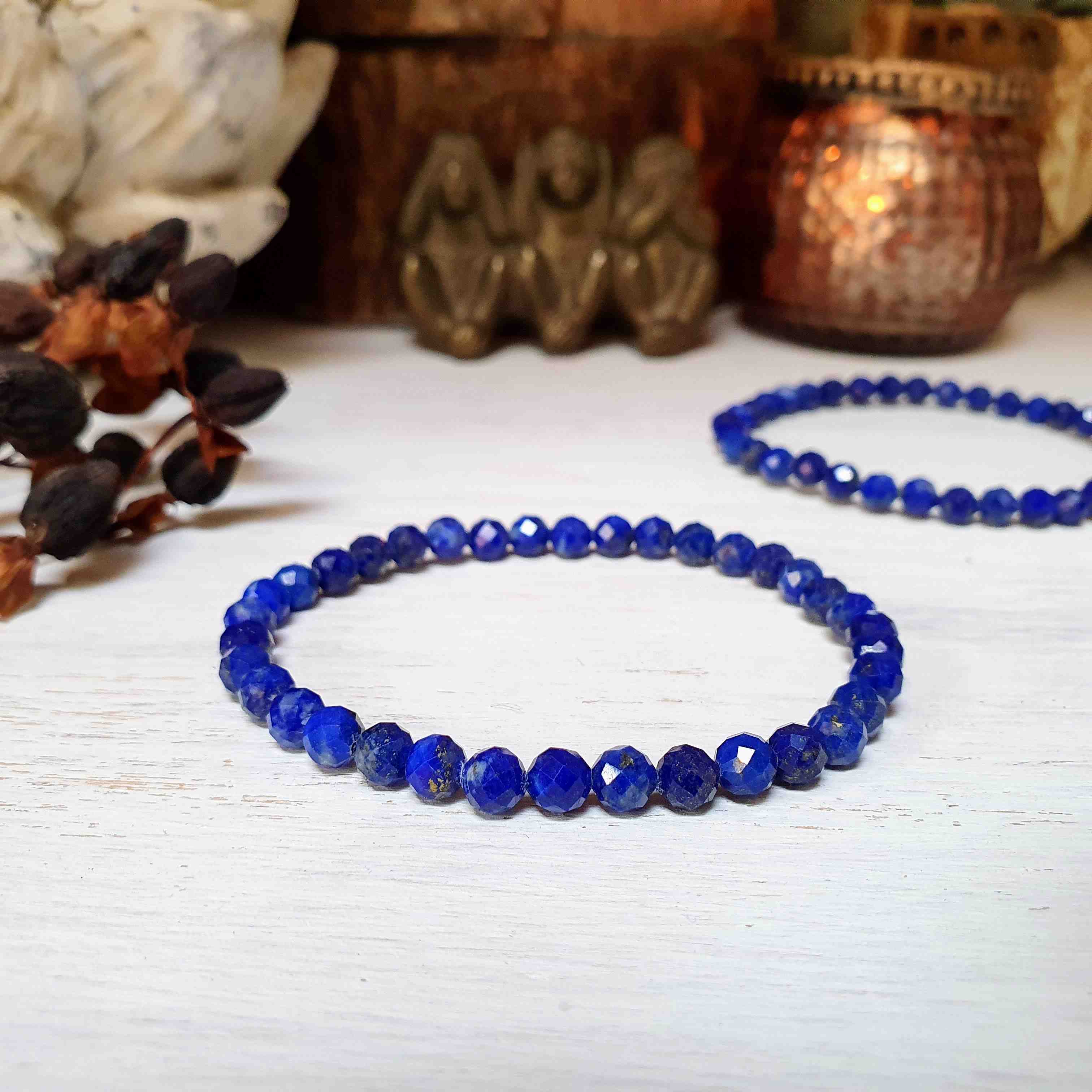 NÁRAMEK Z MINERÁLU LAPIS LAZULI FAZETOVANÝ 5 mm