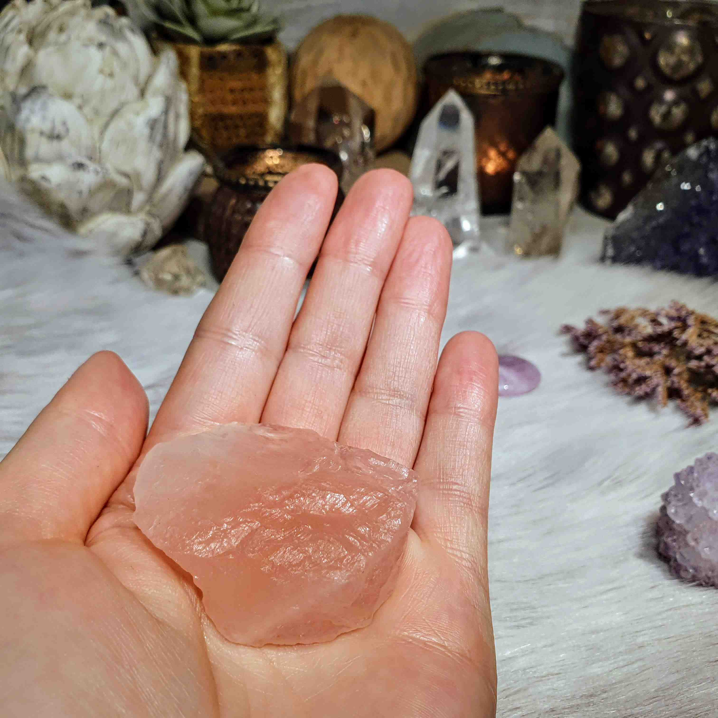 Růženín - surový kámen ve šperkové kvalitě z Brazílie M. 41 g 