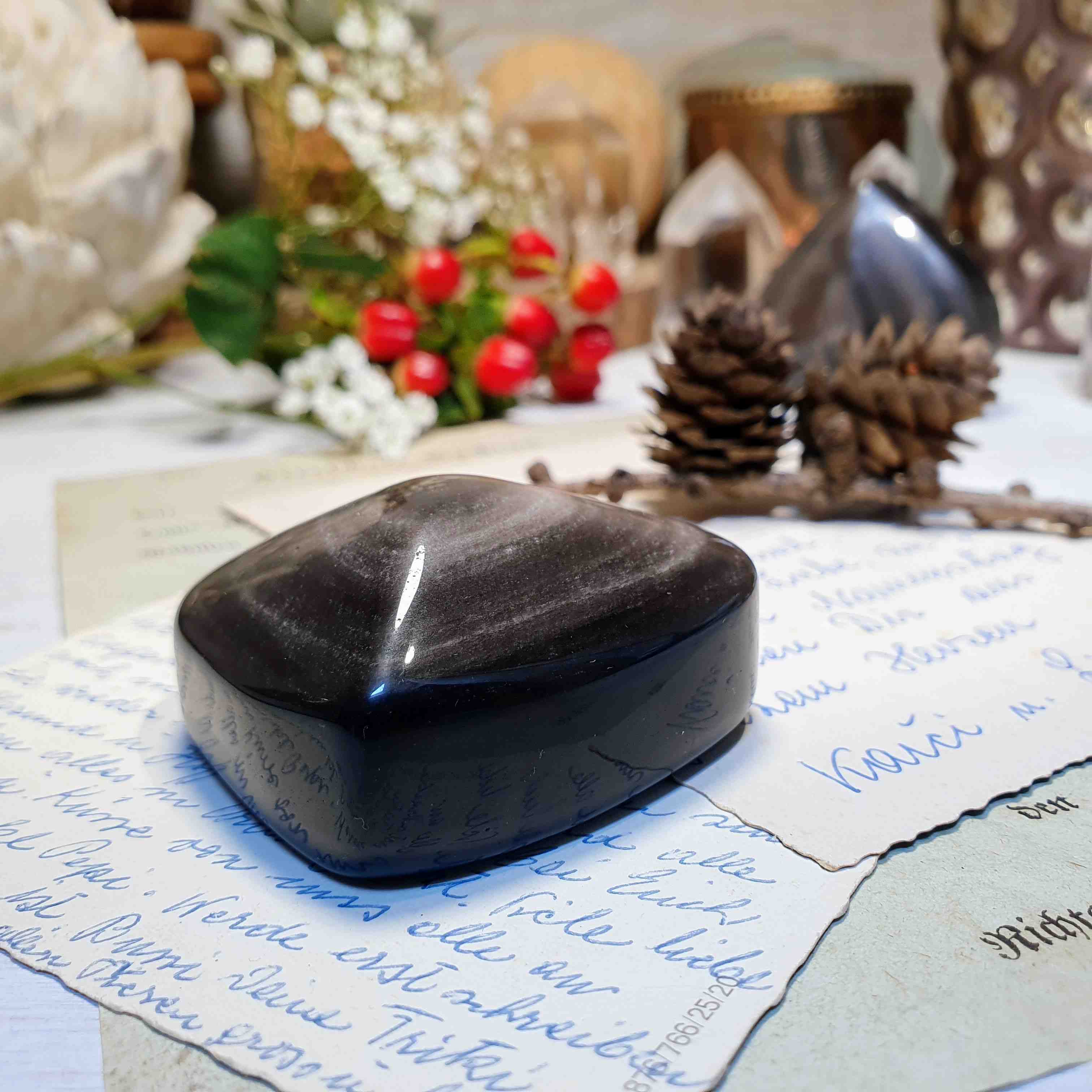 Srdce ze stříbrného obsidiánu - ručně broušený a leštěný kámen v extra kvalitě z Mexika A. 95 g 