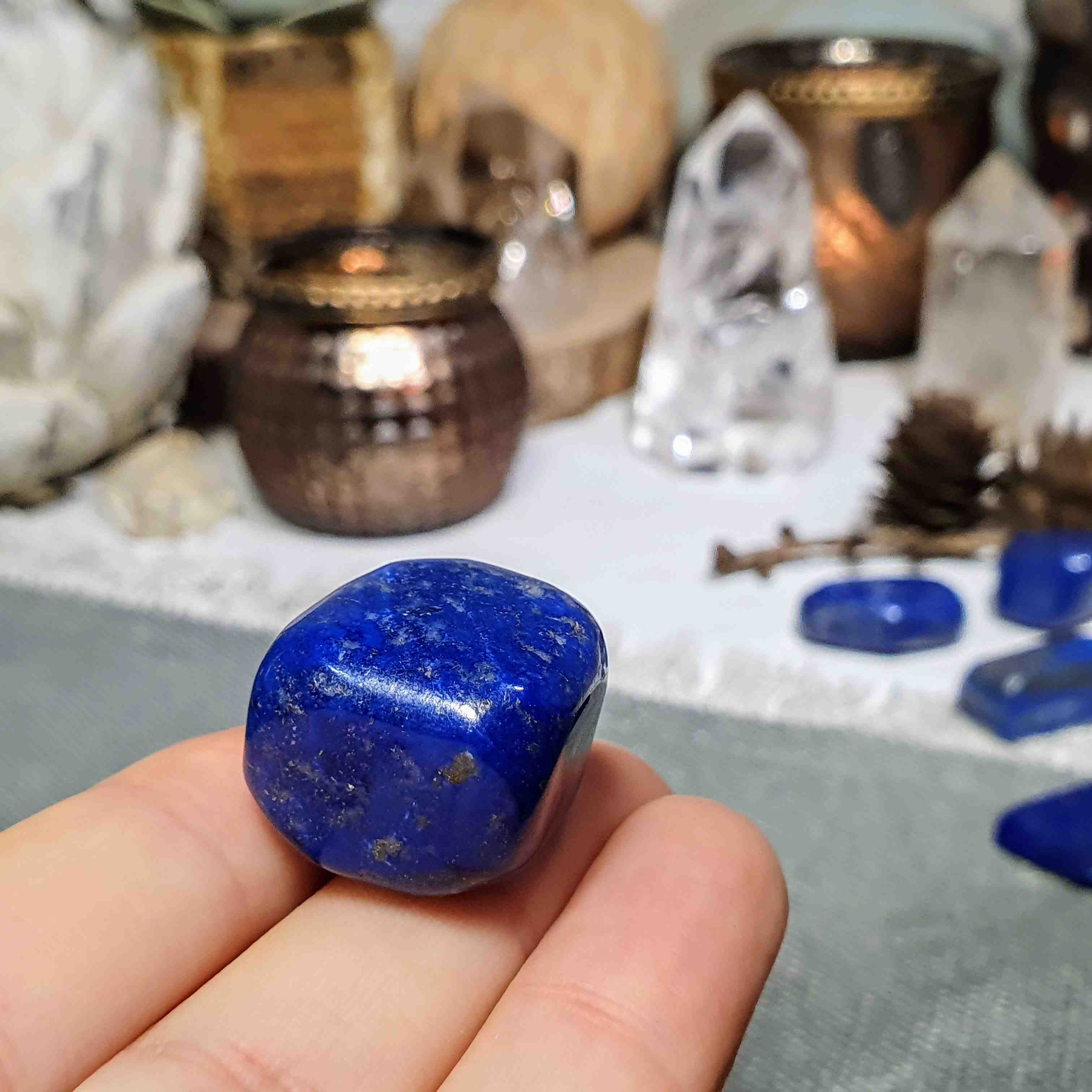 Lapis lazuli - ručně tromlovaný kámen v extra kvalitě z Afghánistánu S. 16 g 