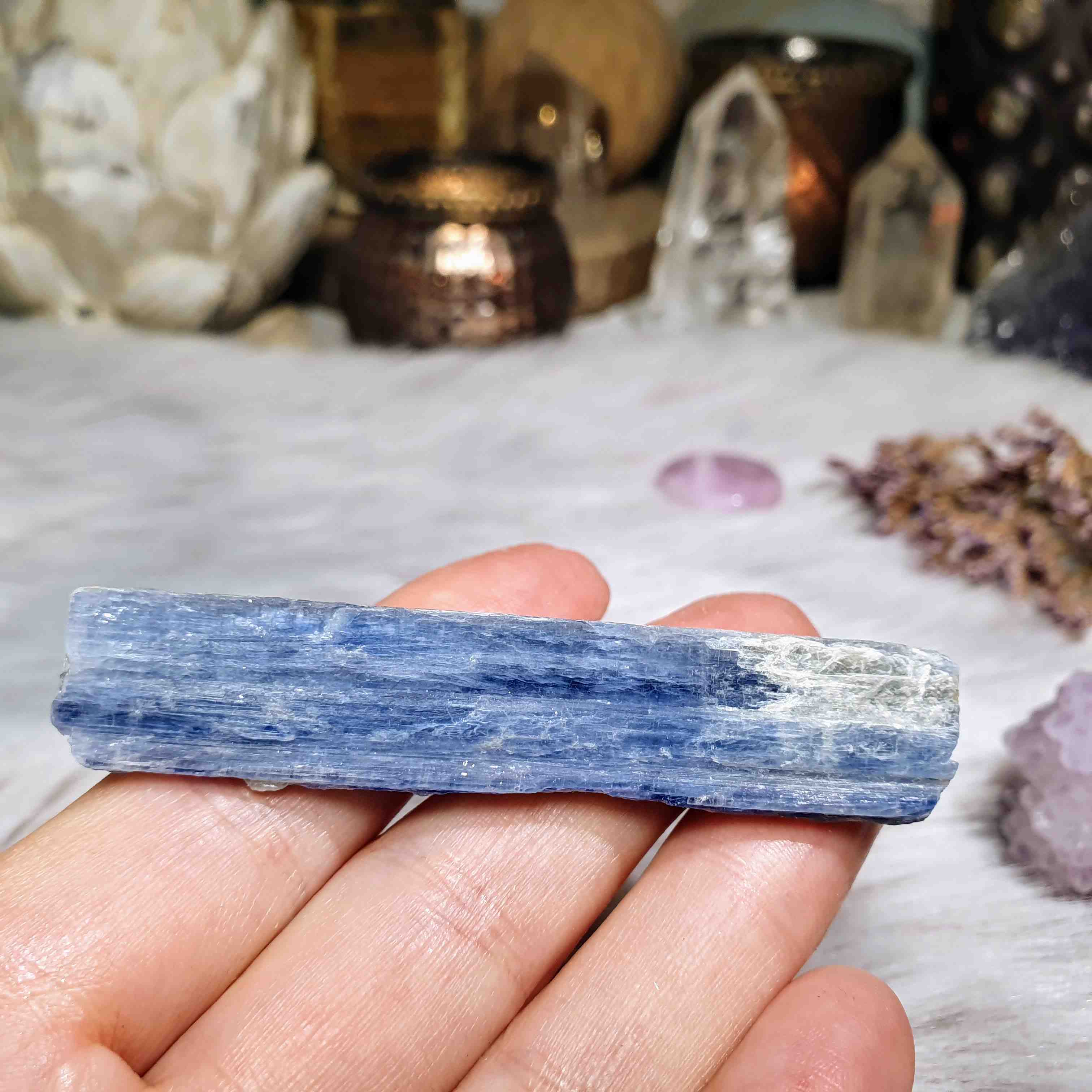 Kyanit modrý - pevná surová čepel z Brazílie I. 22 g