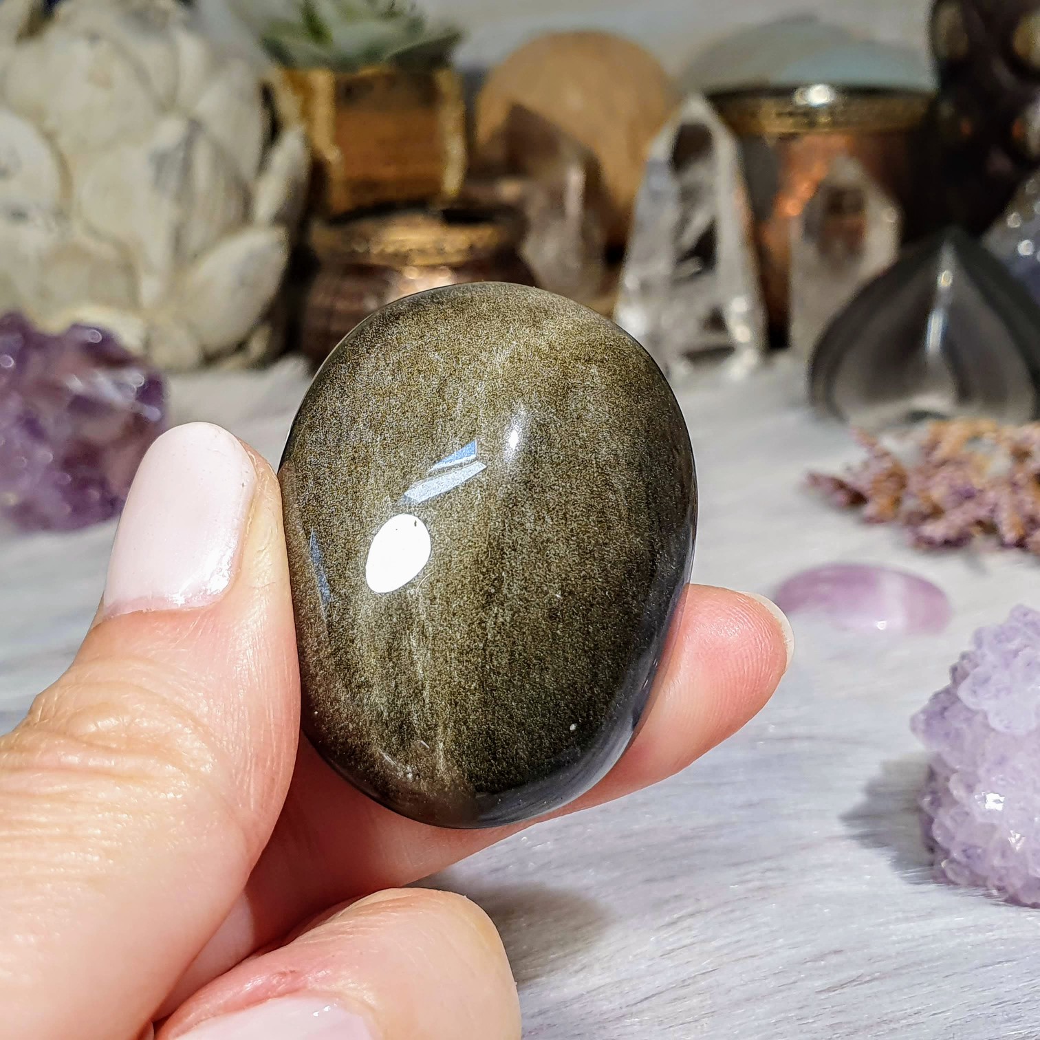 Obsidián zlatý - ručně broušený a leštěný úhledný valounek - hmatka v extra kvalitě z Mexika H. 44 g 