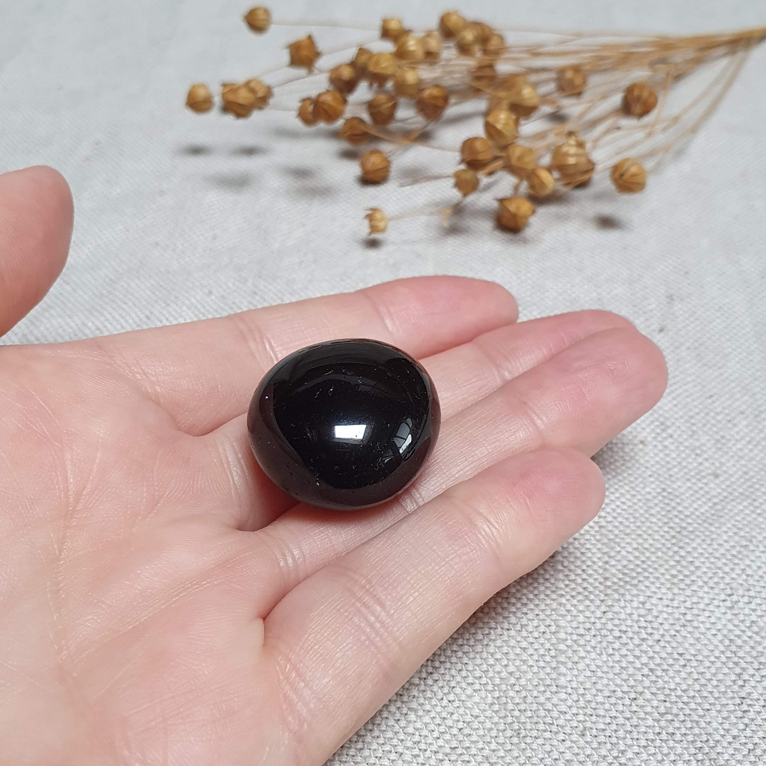 Záhněda tmavá - tromlovaný kámen v extra kvalitě z Brazílie F. 18 g 