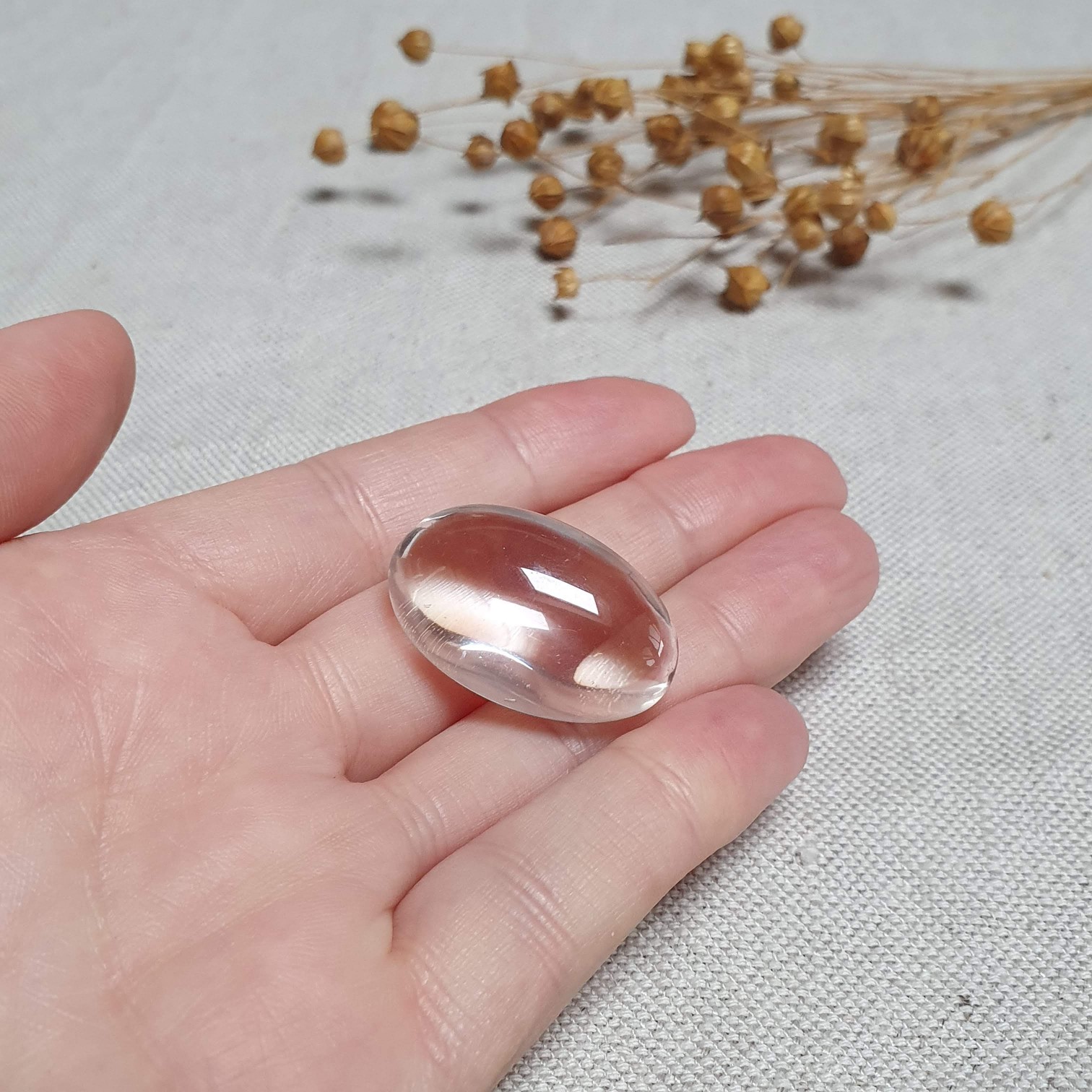 Křišťál - tromlovaný kámen v extra kvalitě z Tanzánie P. 12 g 