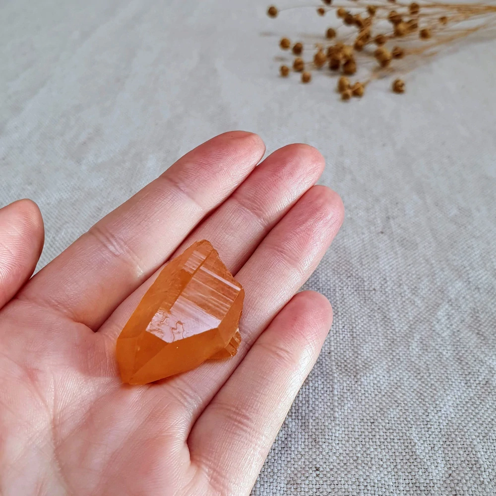 Tangerine krystal - unikátní přírodní krystal z Brazílie C. 12 g