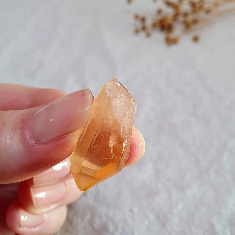 Tangerine krystal - unikátní přírodní krystal z Brazílie H. 6 g
