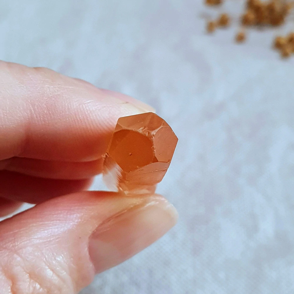 Tangerine krystal - unikátní surový mistrovský krystal v extra kvalitě z Brazílie G. 8 g ~ vzácný Dow krystal- kristovské vědomí 