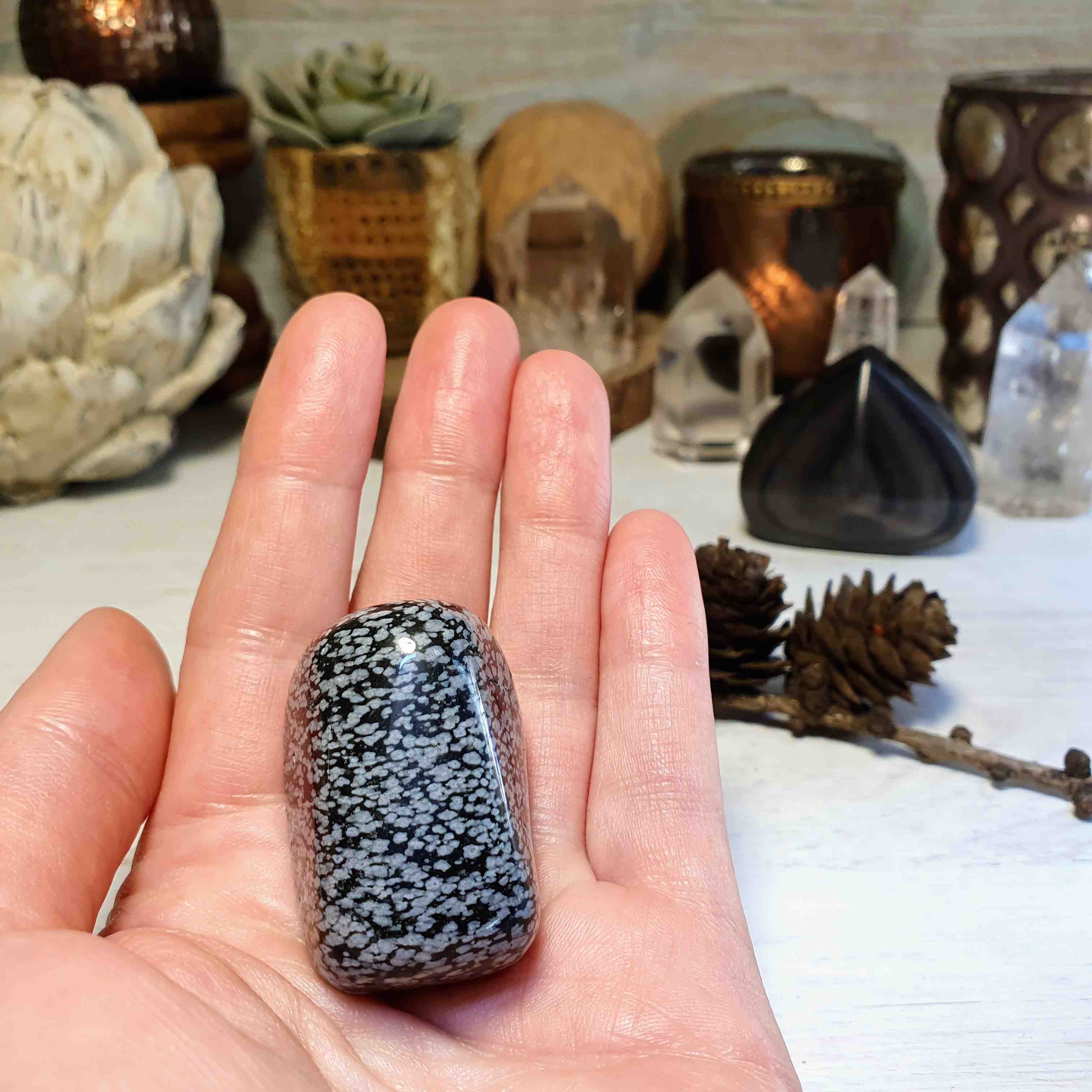 Obsidián vločkový - tromlovaný kámen z Utahu A. 48 g