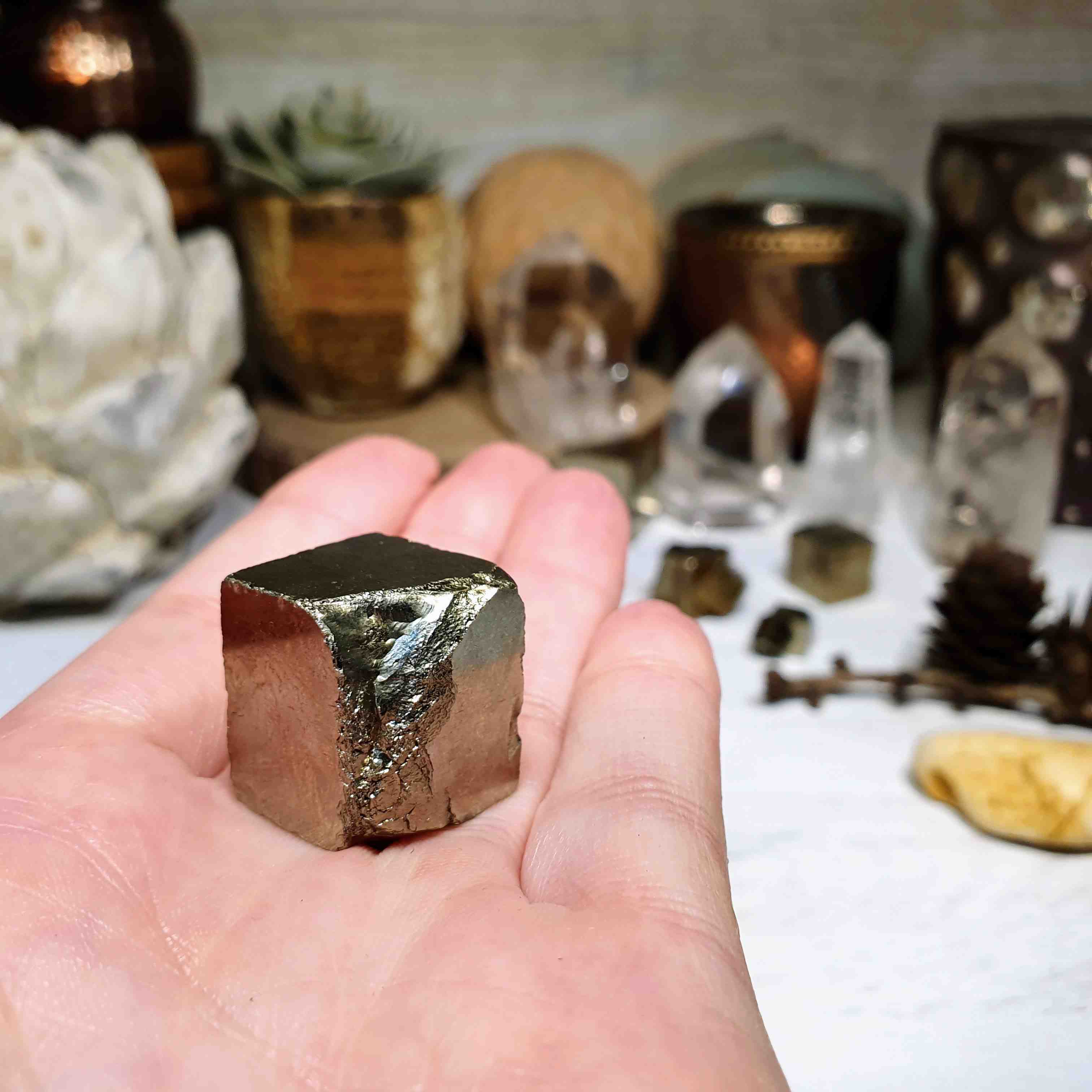 Pyrit - surová kostka ze Španělska H. 28 g 