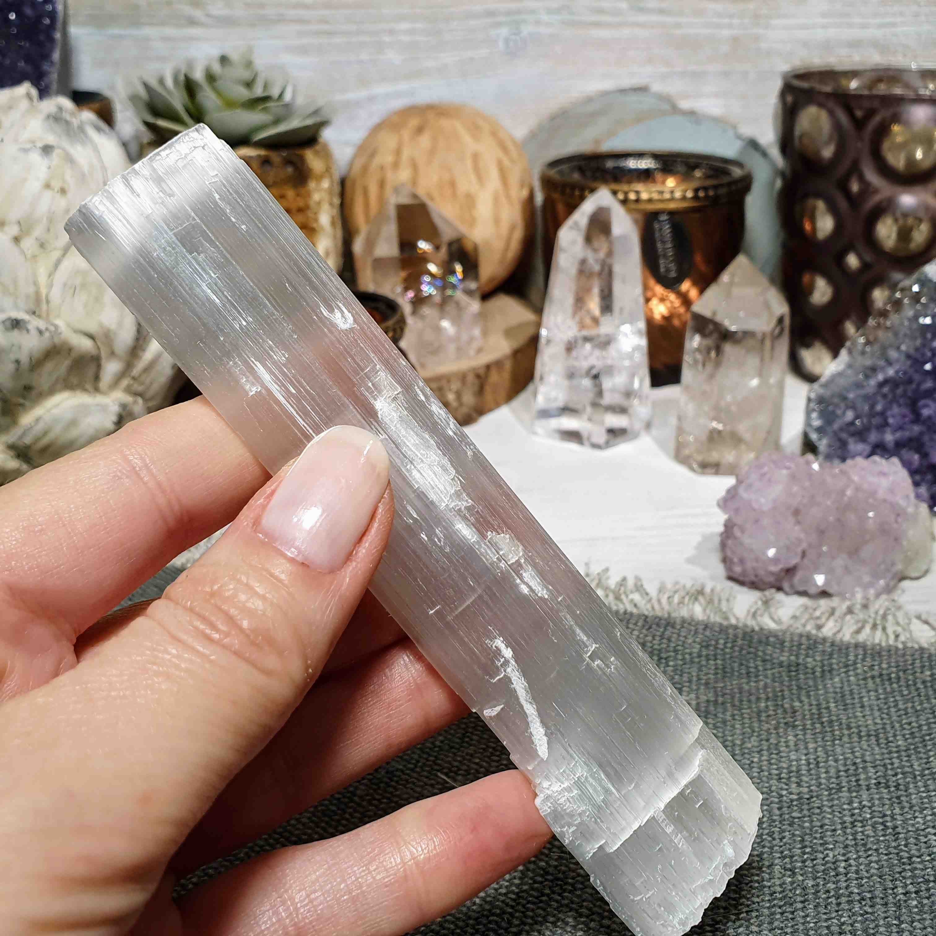 Selenit - surová hůlka z Maroka W. 65 g 12,5 cm 