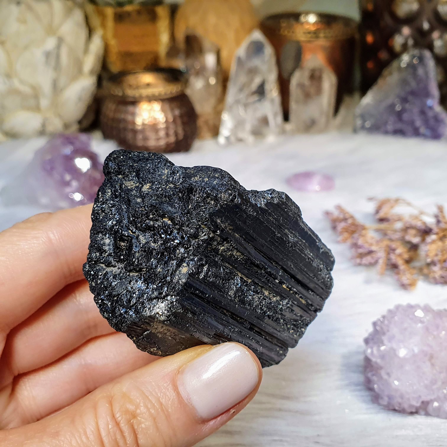 Turmalín černý skoryl - surový kámen v extra kvalitě z Brazílie O. 138 g 