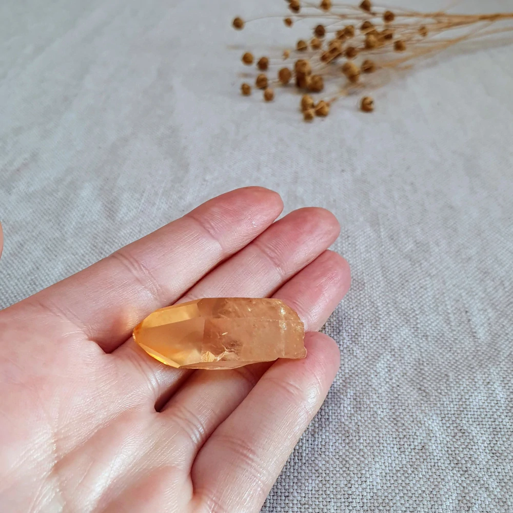 Tangerine krystal - unikátní přírodní krystal z Brazílie B. 11 g