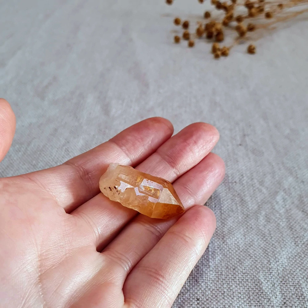 Tangerine krystal - unikátní přírodní krystal z Brazílie E. 10 g 