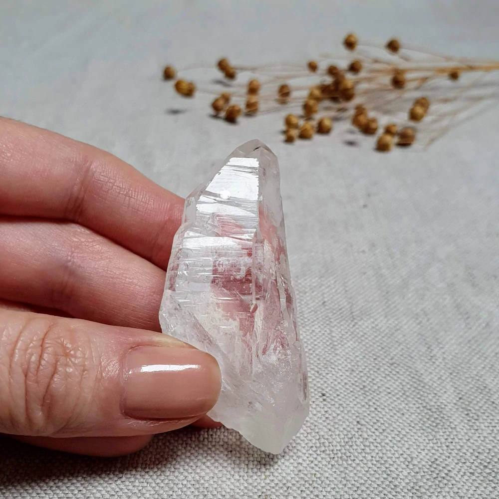 Křišťál - surový mistrovský krystal v extra kvalitě z Brazílie R5. 40 g ~ Katedrála světelná knihovna + Samoléčitel