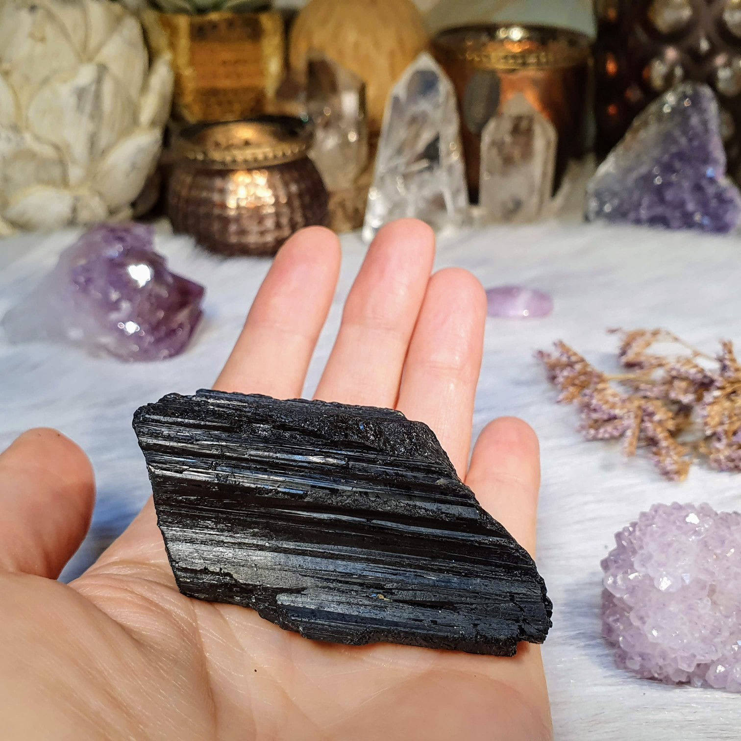 Turmalín černý skoryl - surový kámen v extra kvalitě z Brazílie O. 138 g 