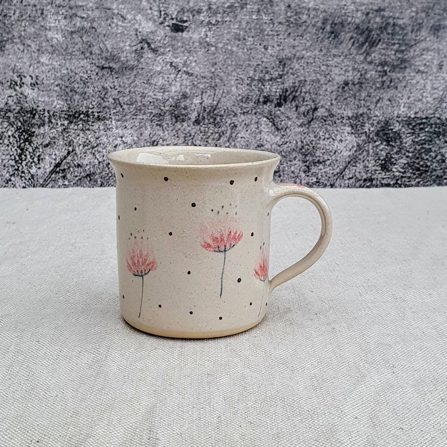 Malovaný keramický hrnek s květinou 200 ml