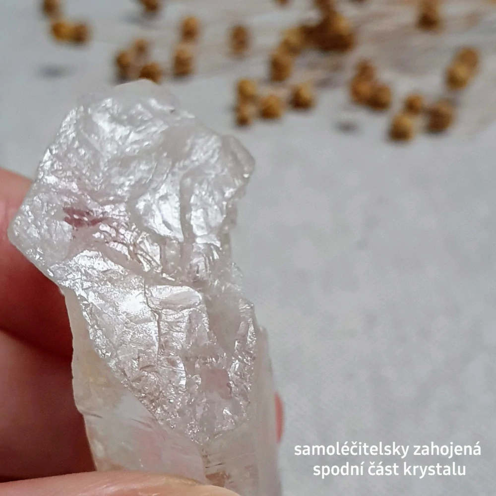 Křišťál - surový mistrovský krystal v extra kvalitě z Brazílie R5. 40 g ~ Katedrála světelná knihovna + Samoléčitel