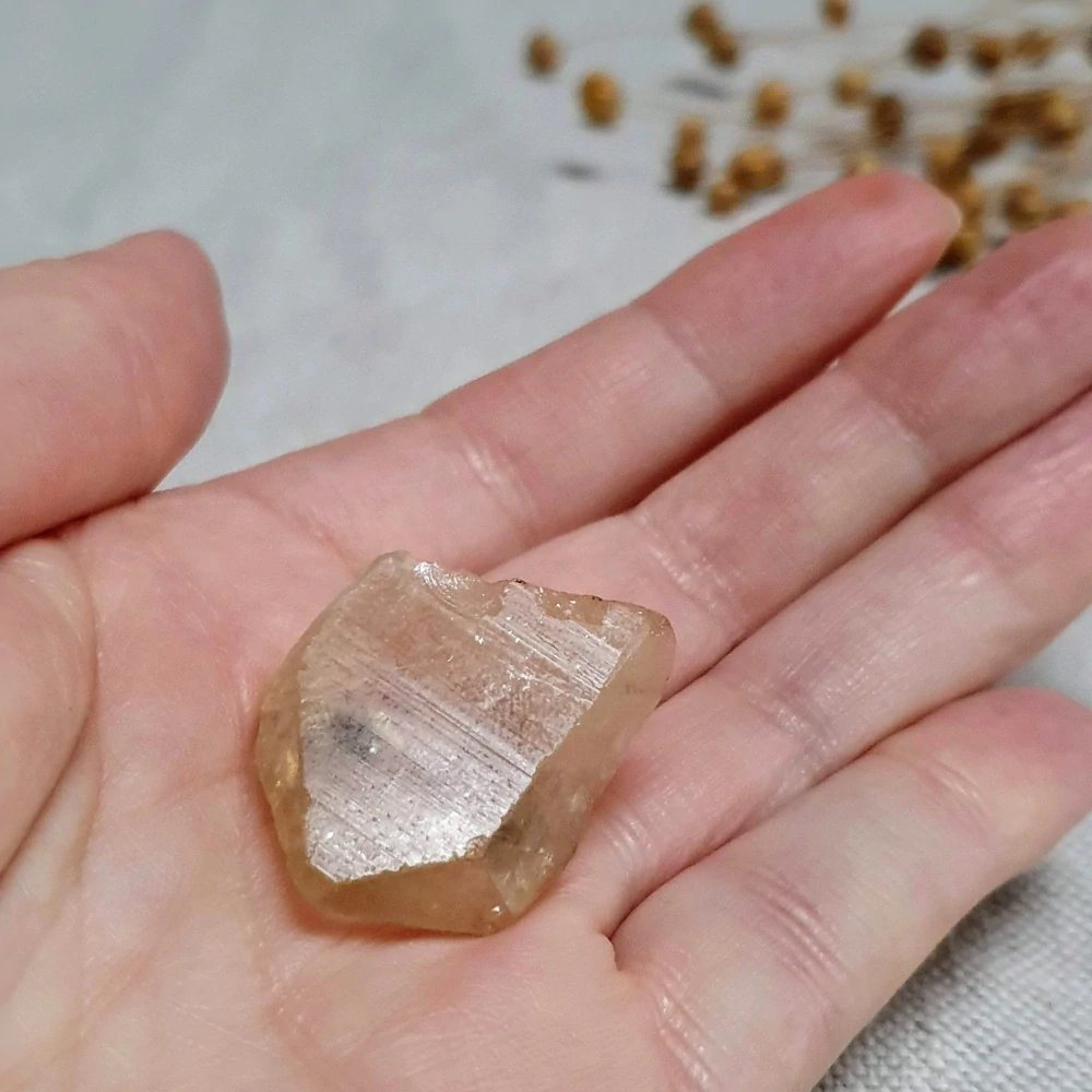 Citrín kundalini - vzácný surový mistrovský krystal v extra kvalitě z afrického Konga F. 12 g ~ Duha + Fantom 