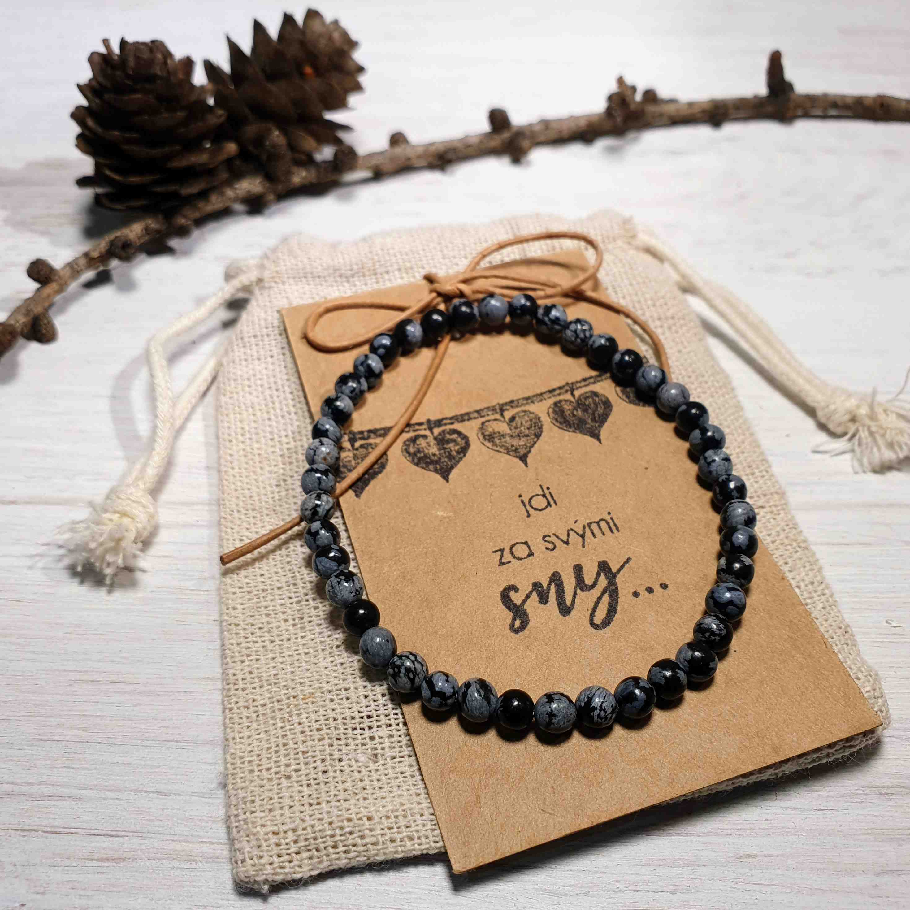 NÁRAMEK Z MINERÁLU OBSIDIÁN VLOČKOVÝ 4 mm