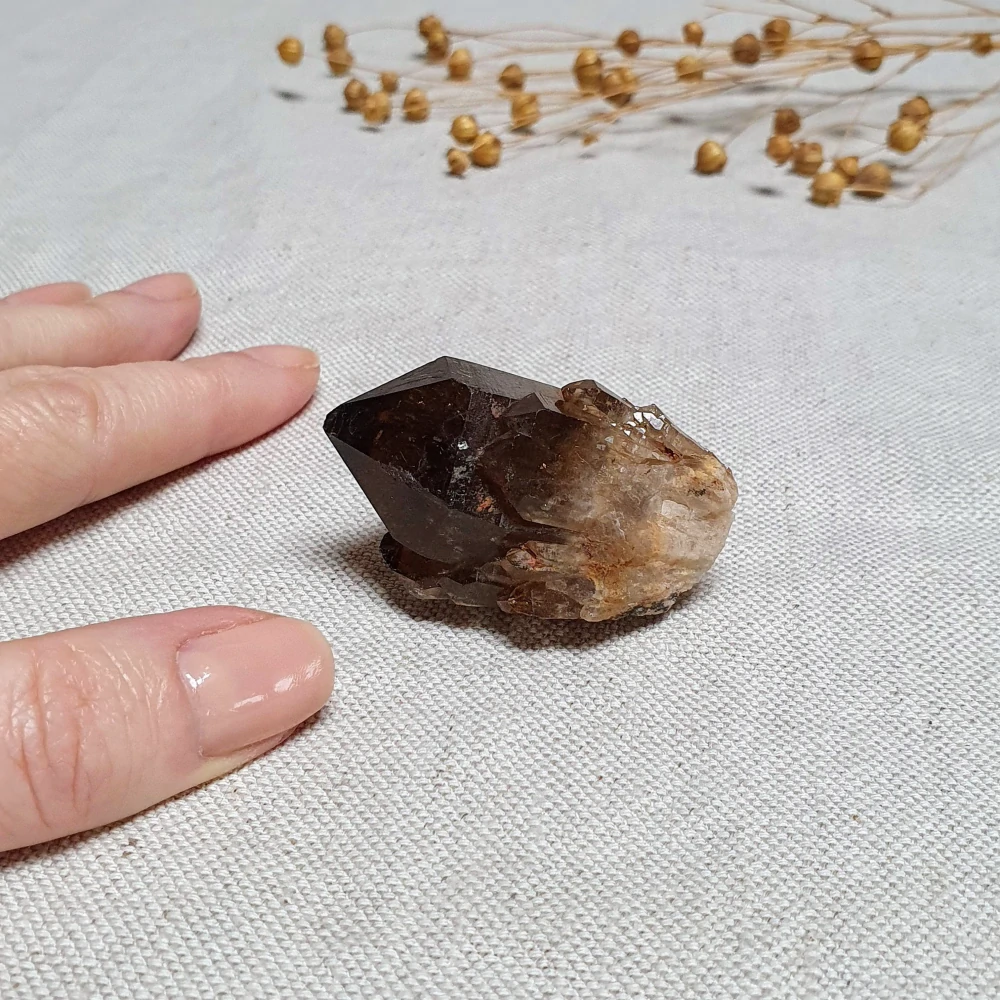 Citrín kundalini katedrála - vzácný tmavý surový mistrovský krystal v extra kvalitě z afrického Konga B. 45 g