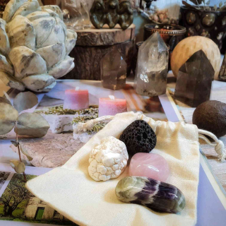 Sada kamenů pro podporu vnitřního klidu, odpočinku a spánku 