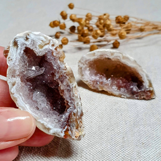 Peříčkový achát - obě poloviny leštěné geody v top kvalitě z Brazílie H. 85 g