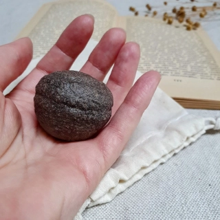 Moqui Marble ~ 1 kus/muž ~ unikátní přírodní konkrece z Utahu D. 85 g