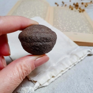 Moqui Marble ~ 1 kus/muž ~ unikátní přírodní konkrece z Utahu F. 59 g