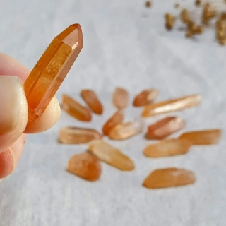Tangerine krystal - unikátní surový mistrovský krystal v extra kvalitě z Brazílie 1 - 2 g