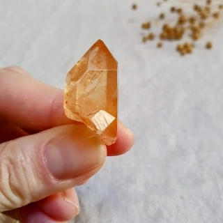 Tangerine krystal - unikátní surový mistrovský krystal v extra kvalitě z Brazílie F. 8 g ~ Samoléčitel + Klíč