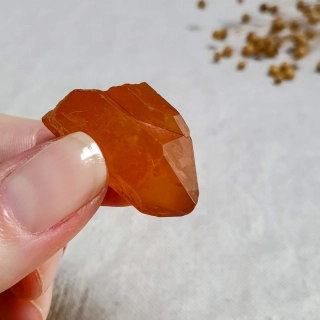 Tangerine krystal - unikátní surový mistrovský krystal v extra kvalitě z Brazílie Z. 11 g ~ Delfín