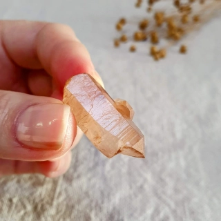 Tangerine krystal - unikátní surový mistrovský krystal v extra kvalitě z Brazílie U. 8 g ~ Delfín + Samoléčitel