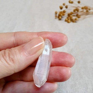 Lemurský krystal - malý surový krystal křišťálu z Brazílie E4. 8 g