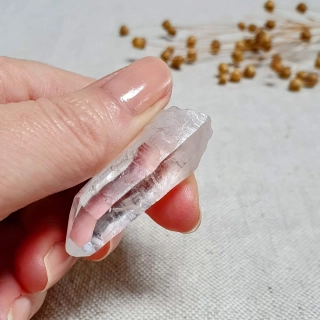 Křišťál - surový mistrovský krystal v extra kvalitě z Brazílie O5. 15 g ~ Laserová hůlka + Strážci záznamů