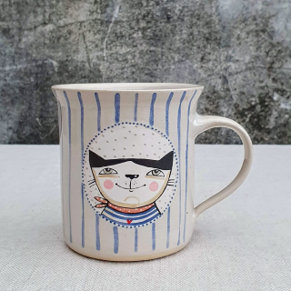 Malovaný keramický hrnek s kočkou a s pruhy 350 ml 