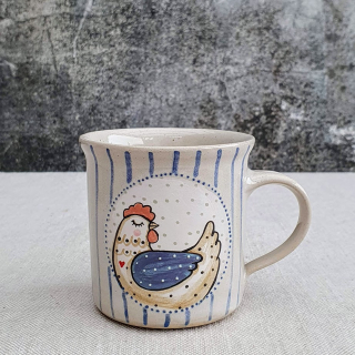 Malovaný keramický hrnek se slepičkou a s pruhy 200 ml 