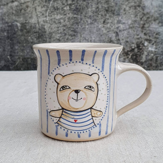 Malovaný keramický hrnek s medvídkem a s pruhy 200 ml 